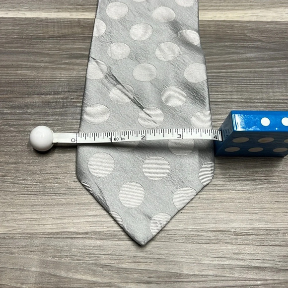 Isaac Mizrahi neck tie - Picture 7 of 7